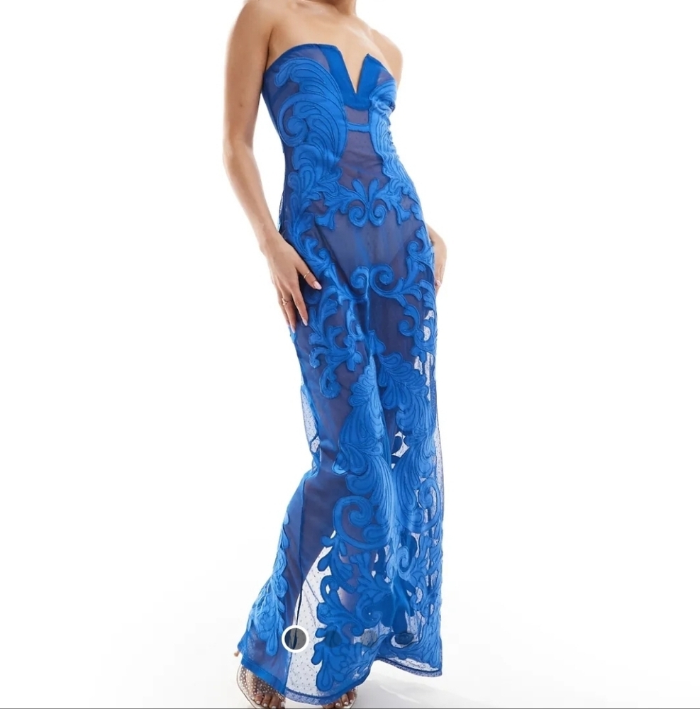 ASOS DESIGN Elegant Blue Lace Gown